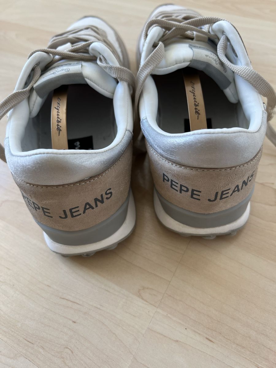 Pepe Jeans Scarpe da donna: Pepe Jeans Sneakers Bimba Studs Beige Gr.40 – Usato da Siebnen venduto da dte_9kmw 4