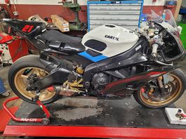 Yamaha R6 RJ11 Rennstrecken Motorrad!