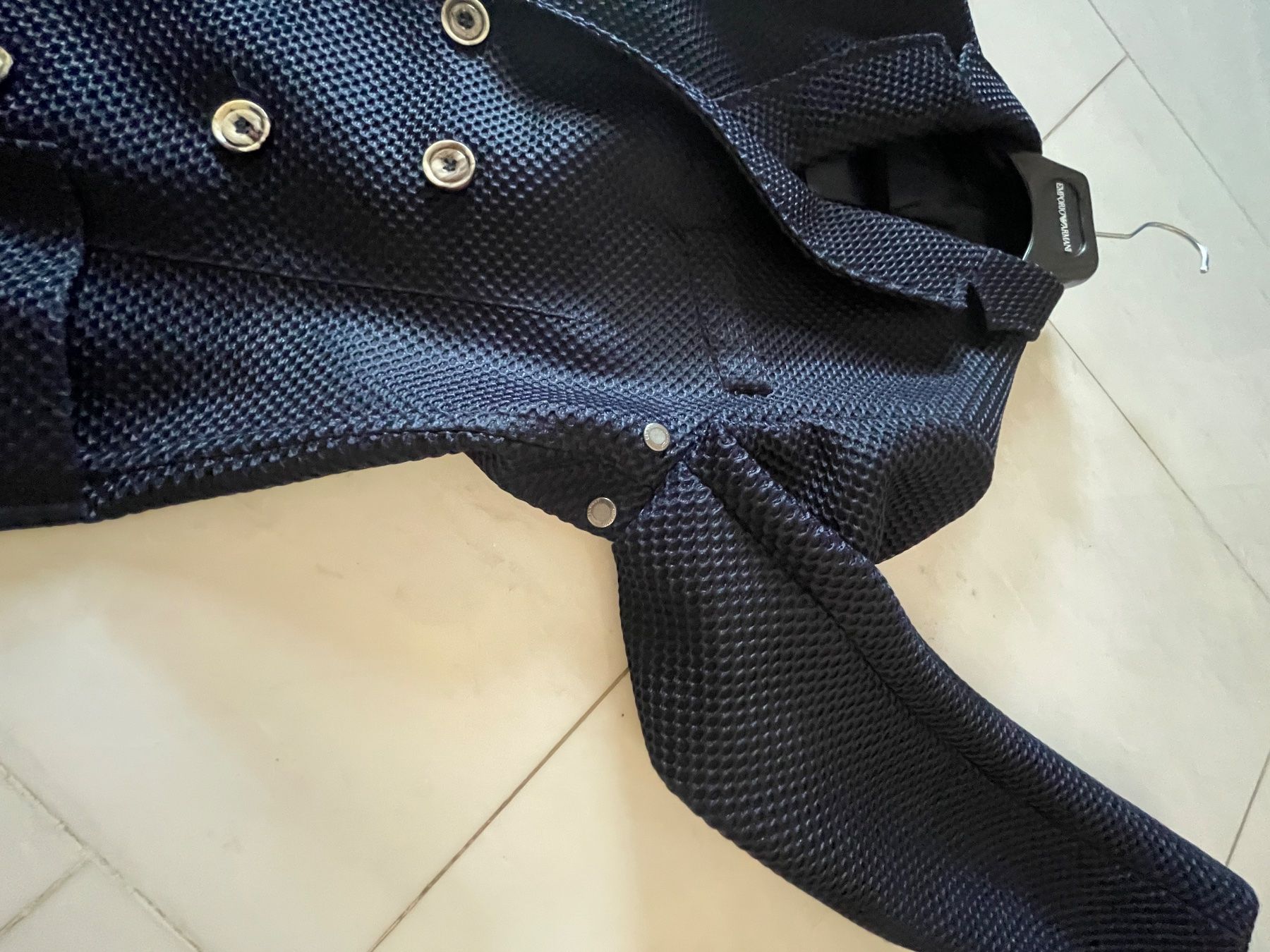 Armani Vestes: Giorgio Armani Sakko dunkelblau Gr.48 – D'occasion à Unterengstringen par DeaundHeinz 1