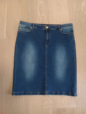 Bogner Damen Jeansrock blau Grösse XL (size 14 USA)