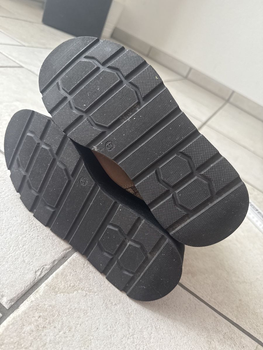 Damenschuhe: Schuhe Gr.36-37 – Gebraucht aus Waltenschwil von lina-04 6
