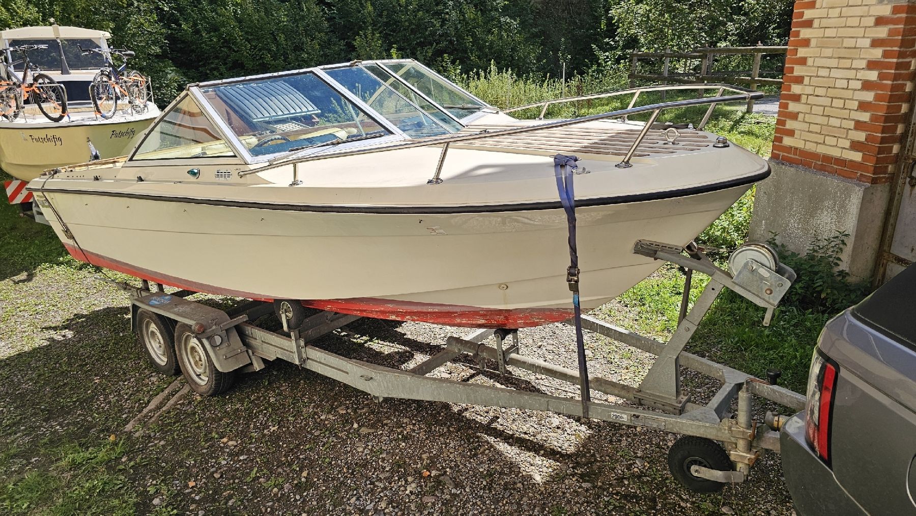 Cobalt Bateaux: Boot mit Anhänger – D'occasion à Sirnach par Digifoti01 1