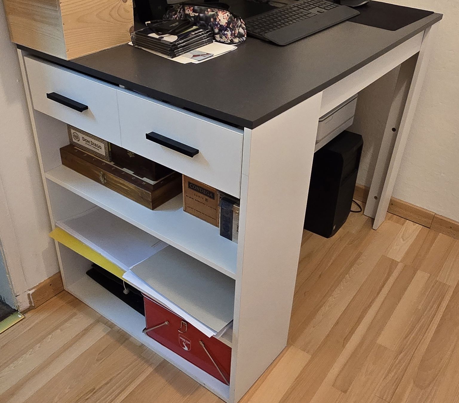 Tables: Bartisch – D'occasion à Bassersdorf par isu_hk9p 1