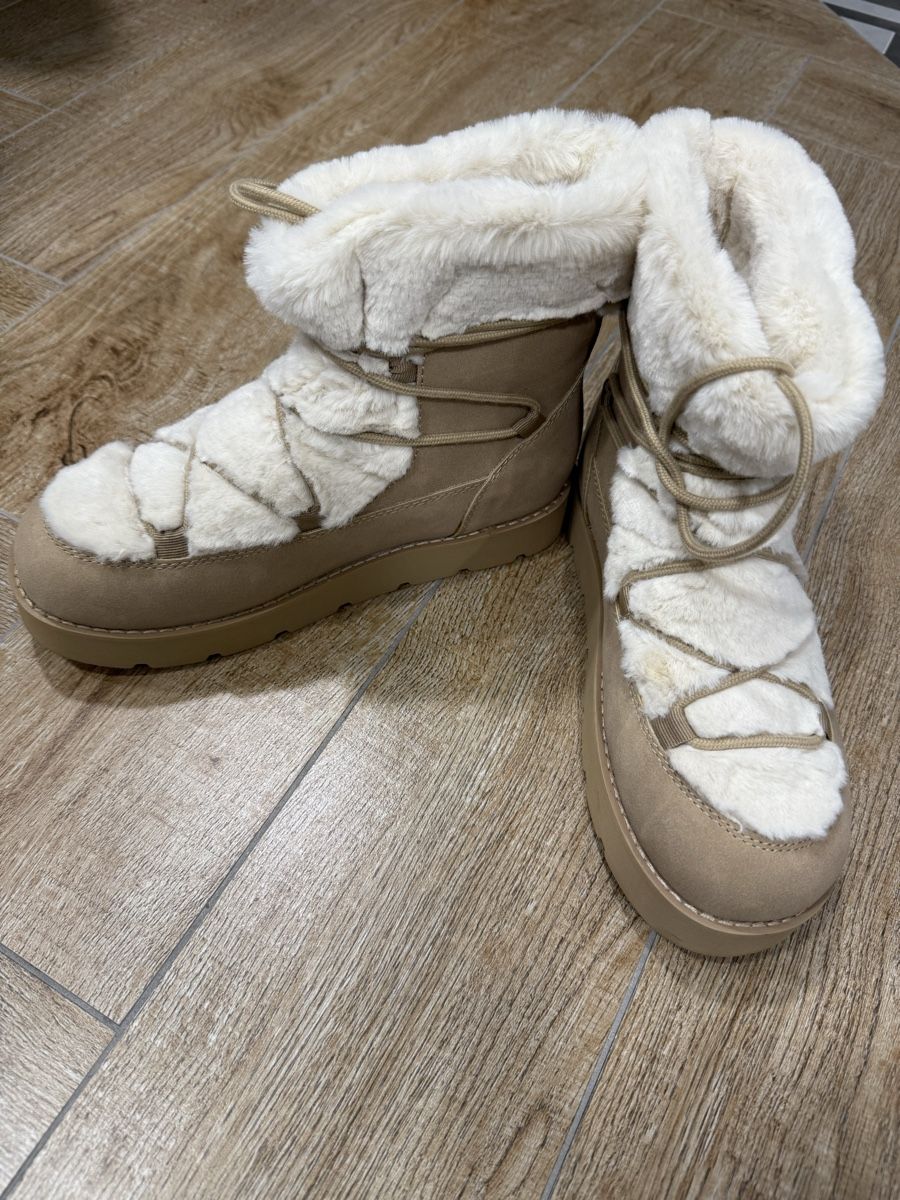 Pull&Bear Scarpe da donna: *NEU* Pull and Bear Snowboots Gr. 36 – Nuovo (secondo la descrizione) da St. Gallen venduto da kka_l9wg 1