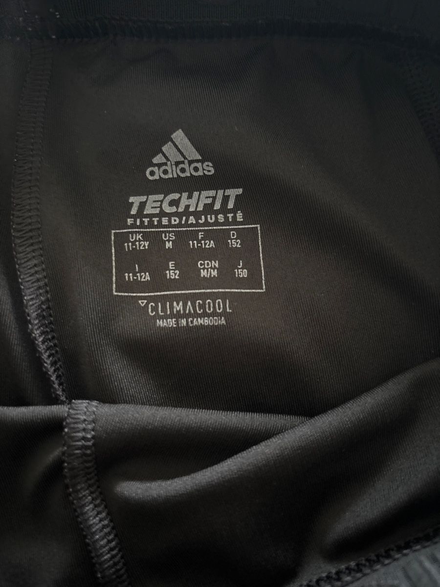 Adidas Pantaloni: Adidas Sporthose Gr. 152 – Usato da Winterthur venduto da gorrion2000 2