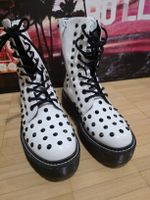 Stiefel Grösse 37 mit Nieten