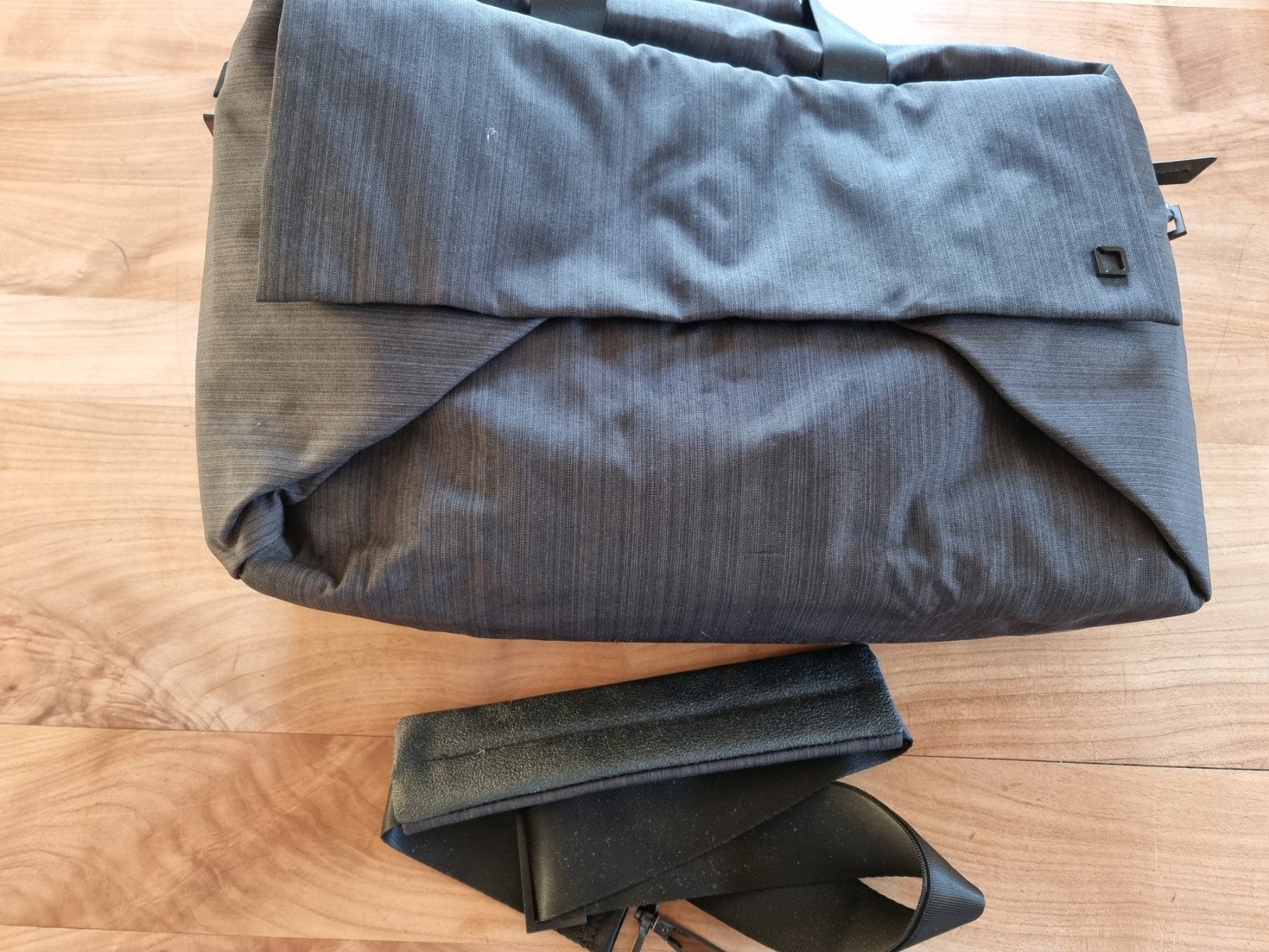 Borse: Dicota LapTop Tasche – Usato da Auenstein venduto da Phans 2