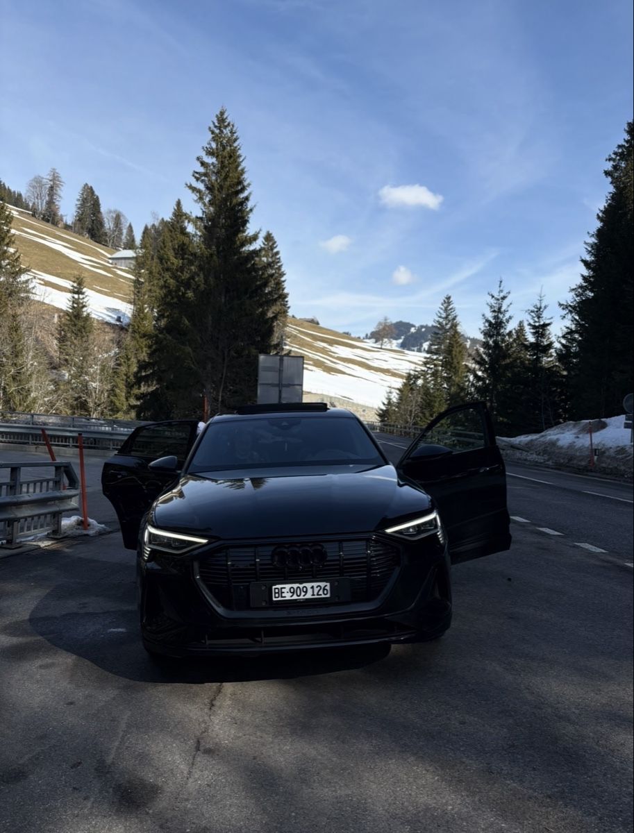 Audi Autos: Audi etron Black edition – Neu (gemäss Beschreibung) aus Ipsach von fly_fq5f 3