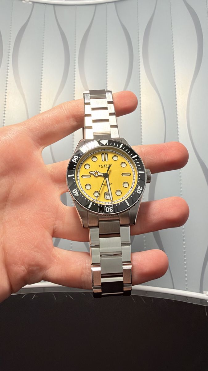 Orologi: Tusenö Shellback V2 Automatic Yellow Dial Watch Like New – Usato da Chancy venduto da aelivao 1