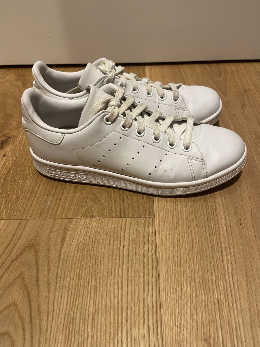 Adidas Chaussures hommes: Adidas Stan smith 37 1/3 – D'occasion à Dielsdorf par lor_j5qt
