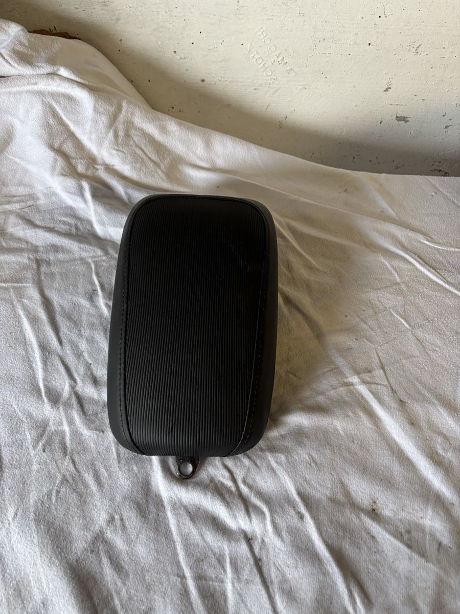 Harley-Davidson Tutti i ricambio per moto: Harley Davidson Sozius Sitz Breakout – Usato da Schötz venduto da Harley35 1
