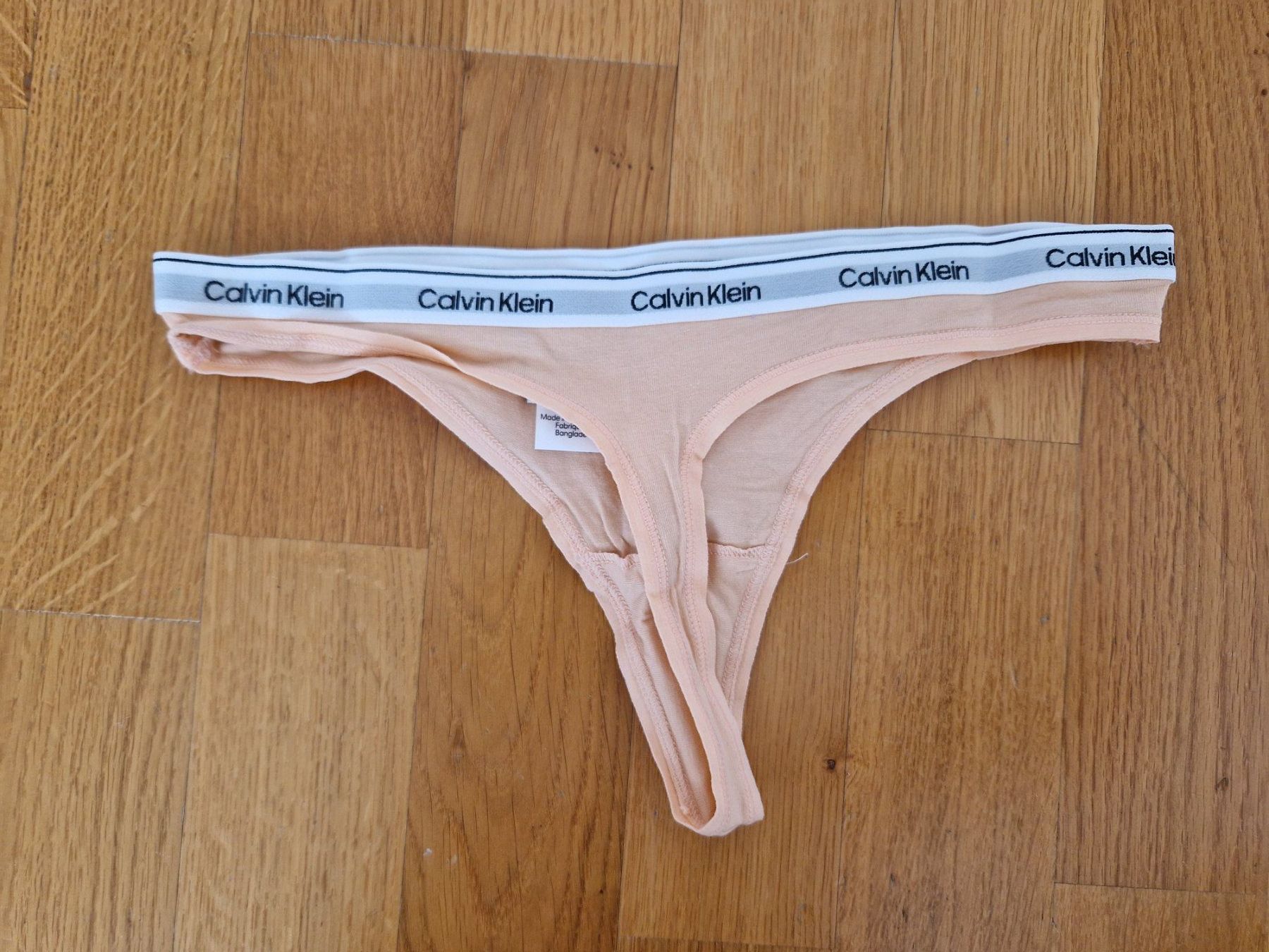 Calvin Klein Altra biancheria intima: Neu Calvin Klein String Tanga 3er-Pack Gr. XS – Nuovo (secondo la descrizione) da Buchs Sg venduto da Valedi 2