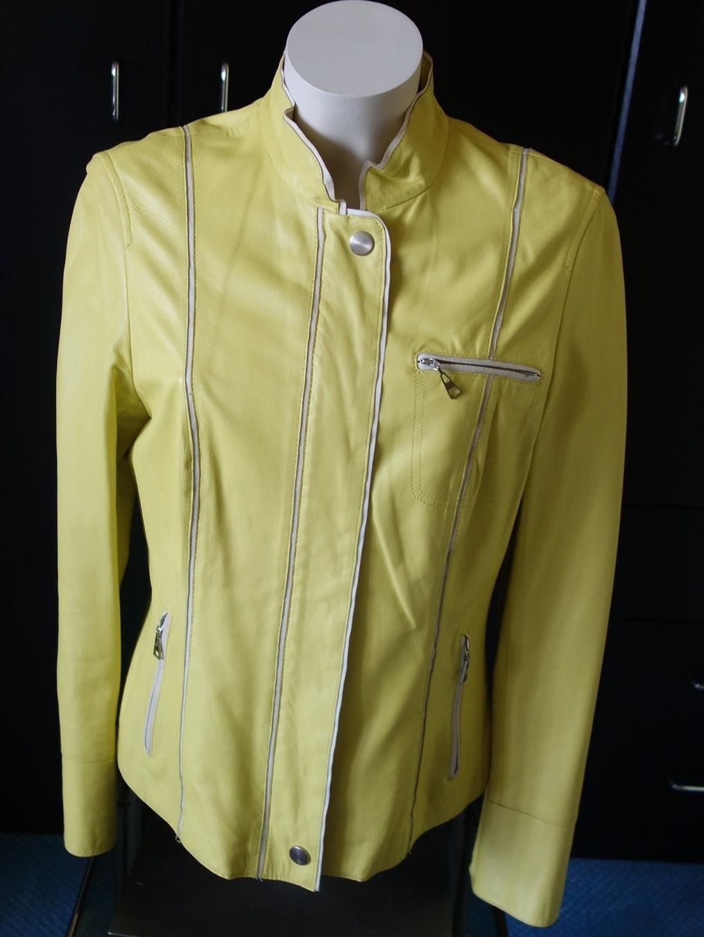 Betty Barclay Jacken: Lederjacke Betty Barclay Gr. 40 – Gebraucht aus Pfäffikon ZH von Margot1