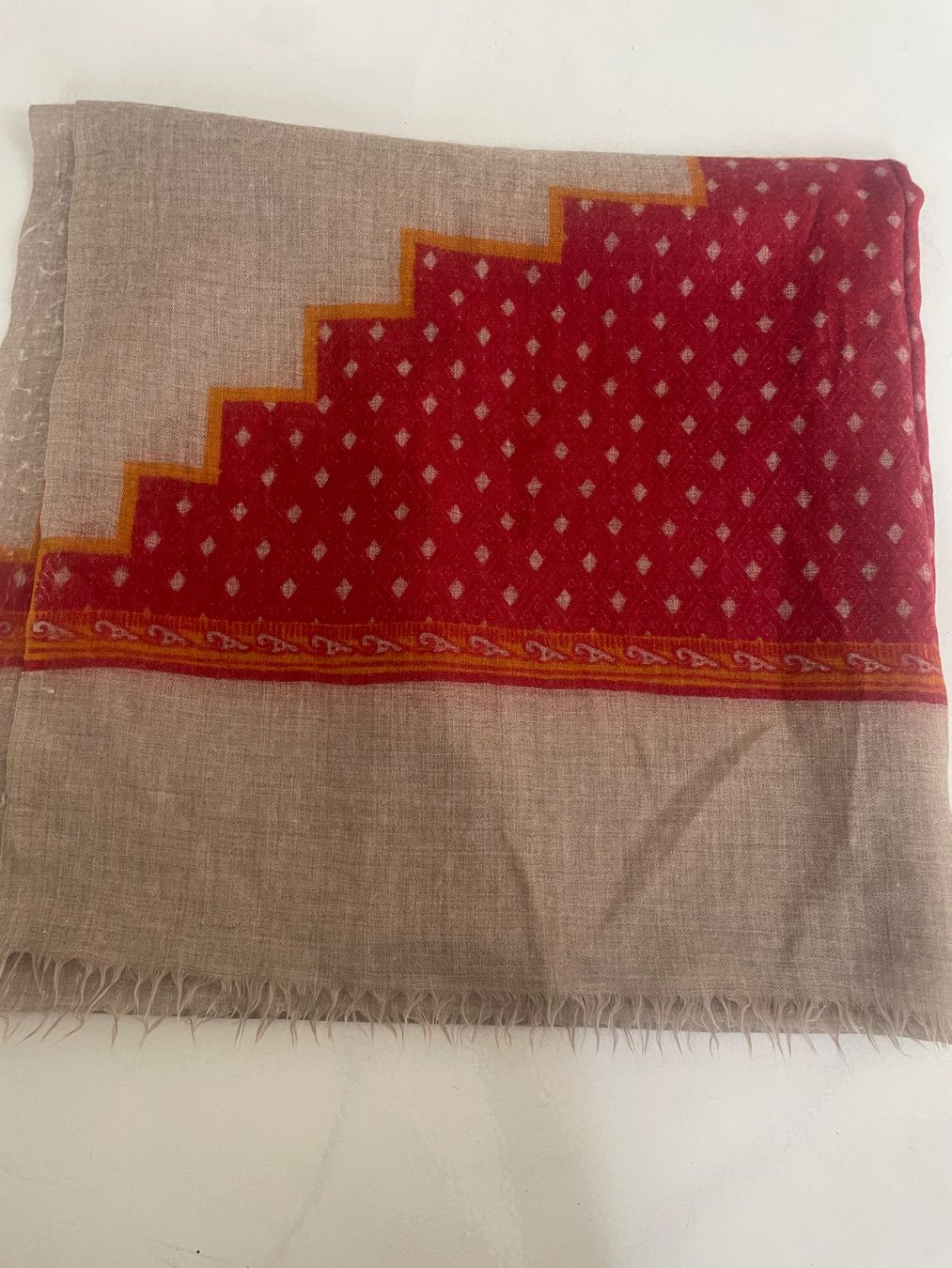 Foulard & Sciarpe: Sciarpa pregiata in seta e lana 200 cm x 95 – Usato da Minusio venduto da Pink222 1
