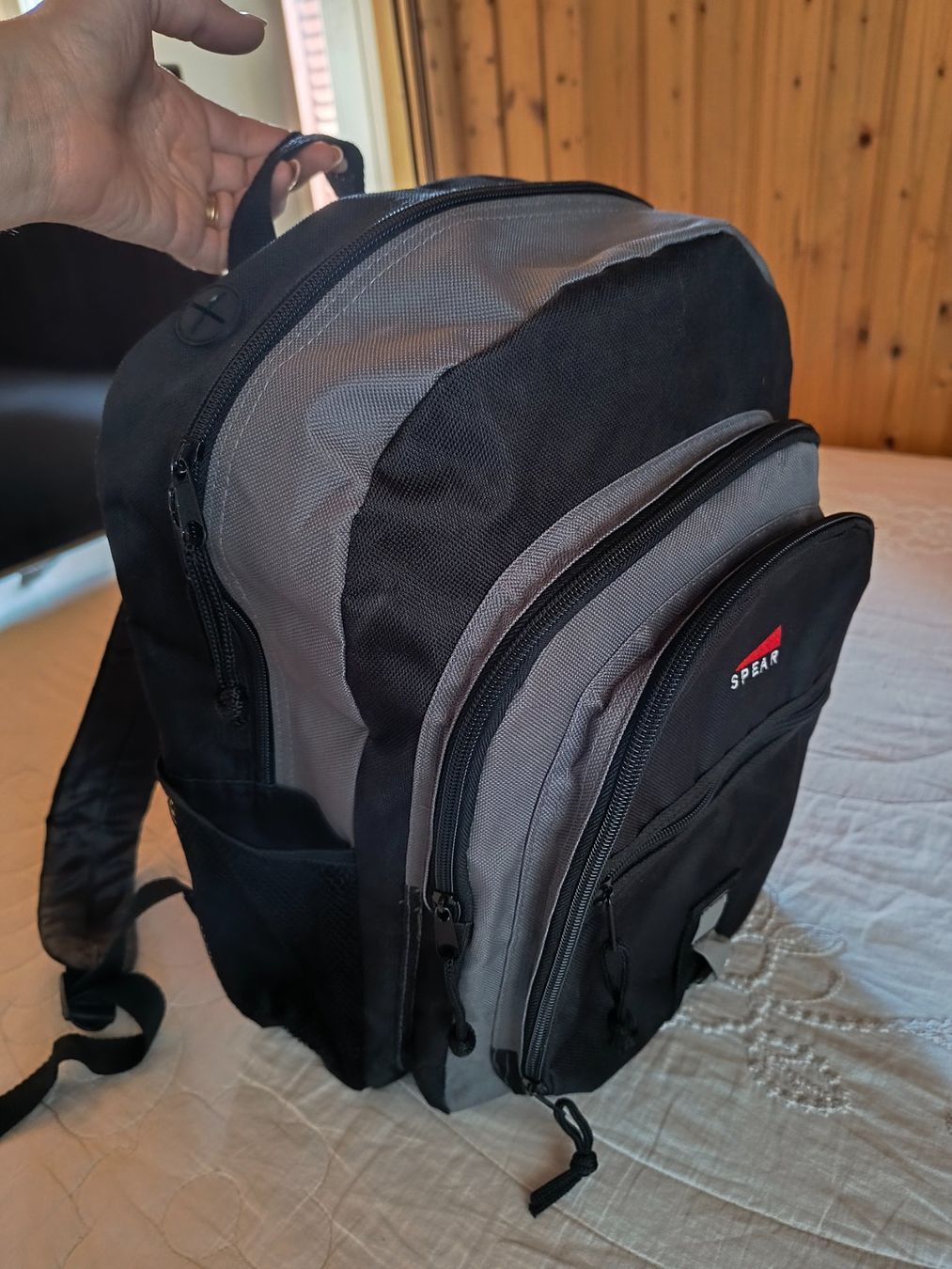 Zaini: SPEAR Rucksack aus 600 D Polyester schwarz/grau – Usato da Neuhausen am Rheinfall venduto da VALAMA 1