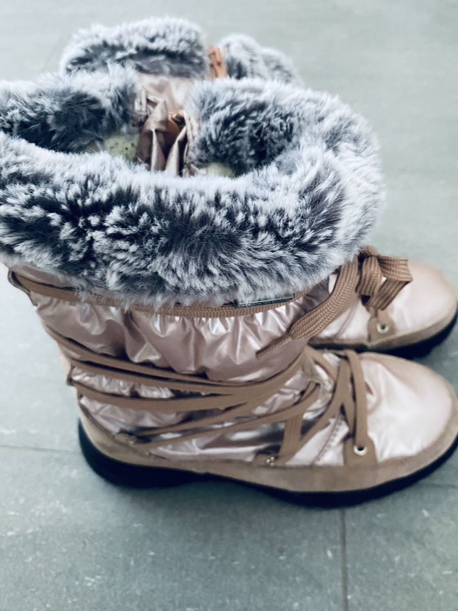 Scarpe da donna: SCHNEESCHUHE GRÖSSE 37 – Usato da Malters venduto da Kuettel1 5