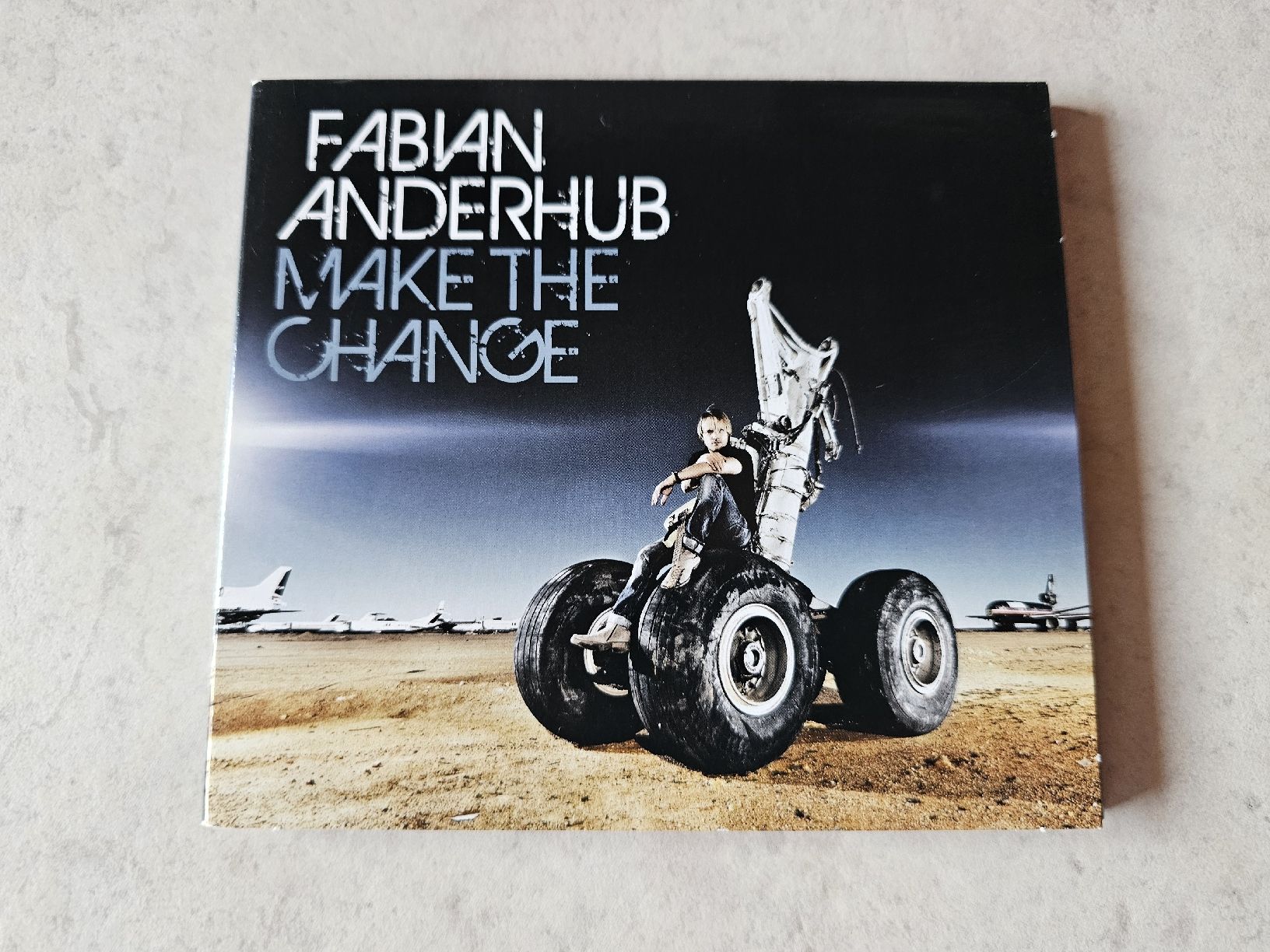 CD: Fabian Anderhub  -  Make The Change – Usato da Schneisingen venduto da backstore24