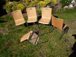 5 Stühle Holzstühle Stapelstühle Seminarstühle stapelbar