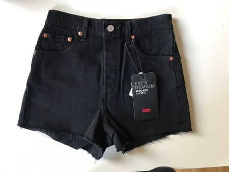 Levi’s Black Denim Jeans Shorts NEW