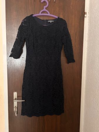 Kleid navy blau Spitze Grösse M guter Zustand