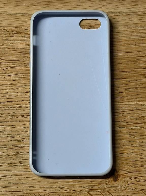Apple Portables: iPhone SE 1. Generation  64 GB  4" – D'occasion à Bottmingen par cinchispa 2