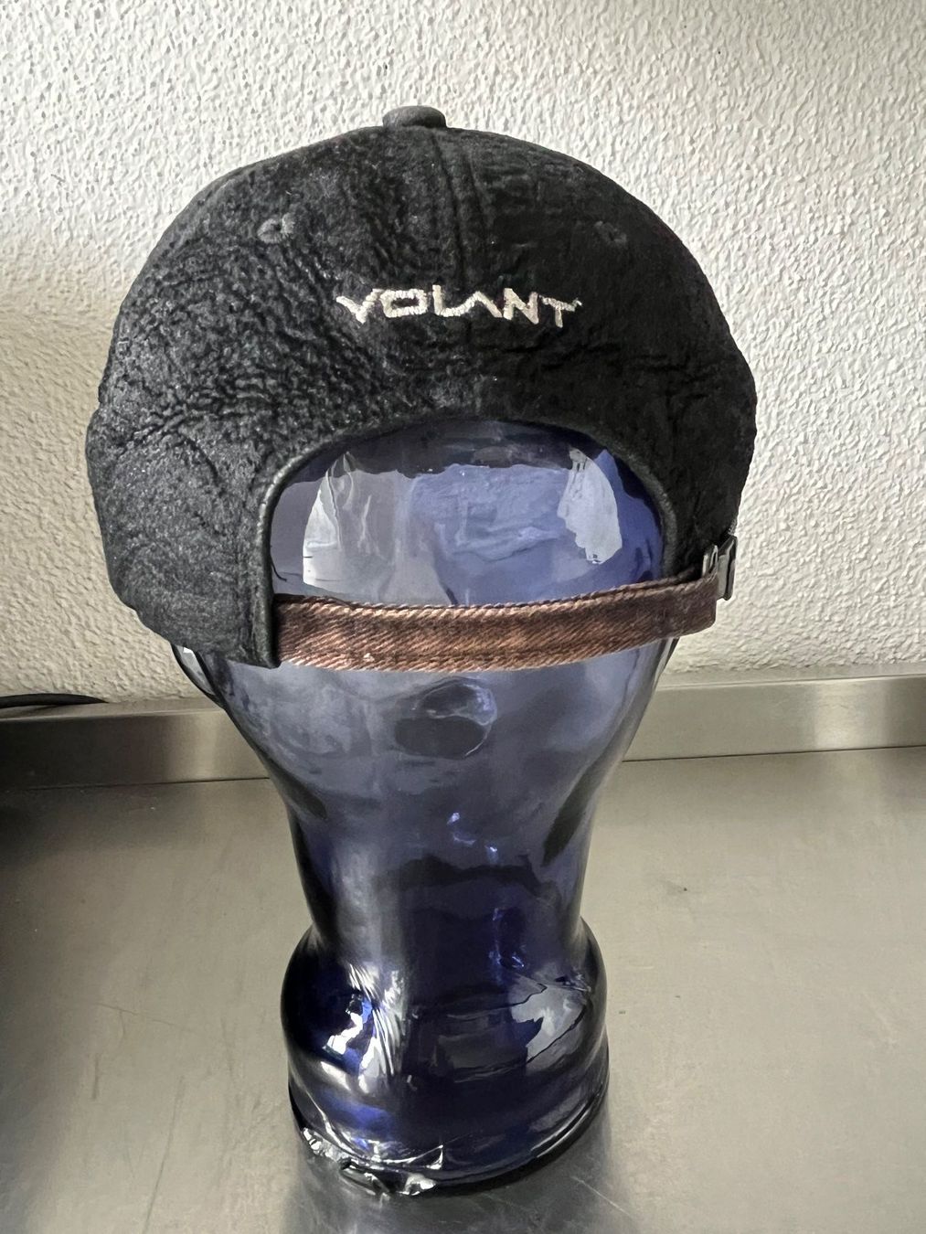 Copricapi, berretti & cappellini: Vintage: Schildmütze/Cap VOLANT schwarz – Nuovo (secondo la descrizione) da Adliswil venduto da eri.40 4