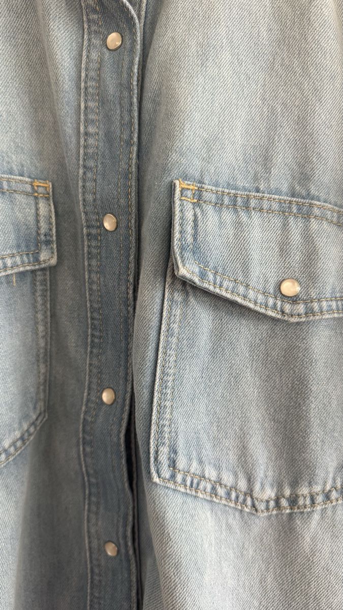 Camicette: Neue Denim Hemd Stylisch gr.M (oversize) – Nuovo (secondo la descrizione) da Winterthur venduto da -BeHappy24- 4