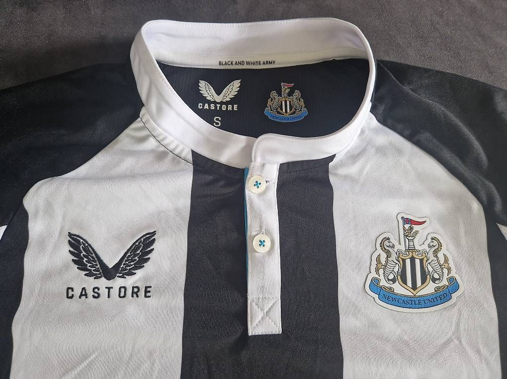 Maillots de corps & Pantalons: Maillot original FC Newcastle – D'occasion à Villars-sur-Glâne par Mark_988 1