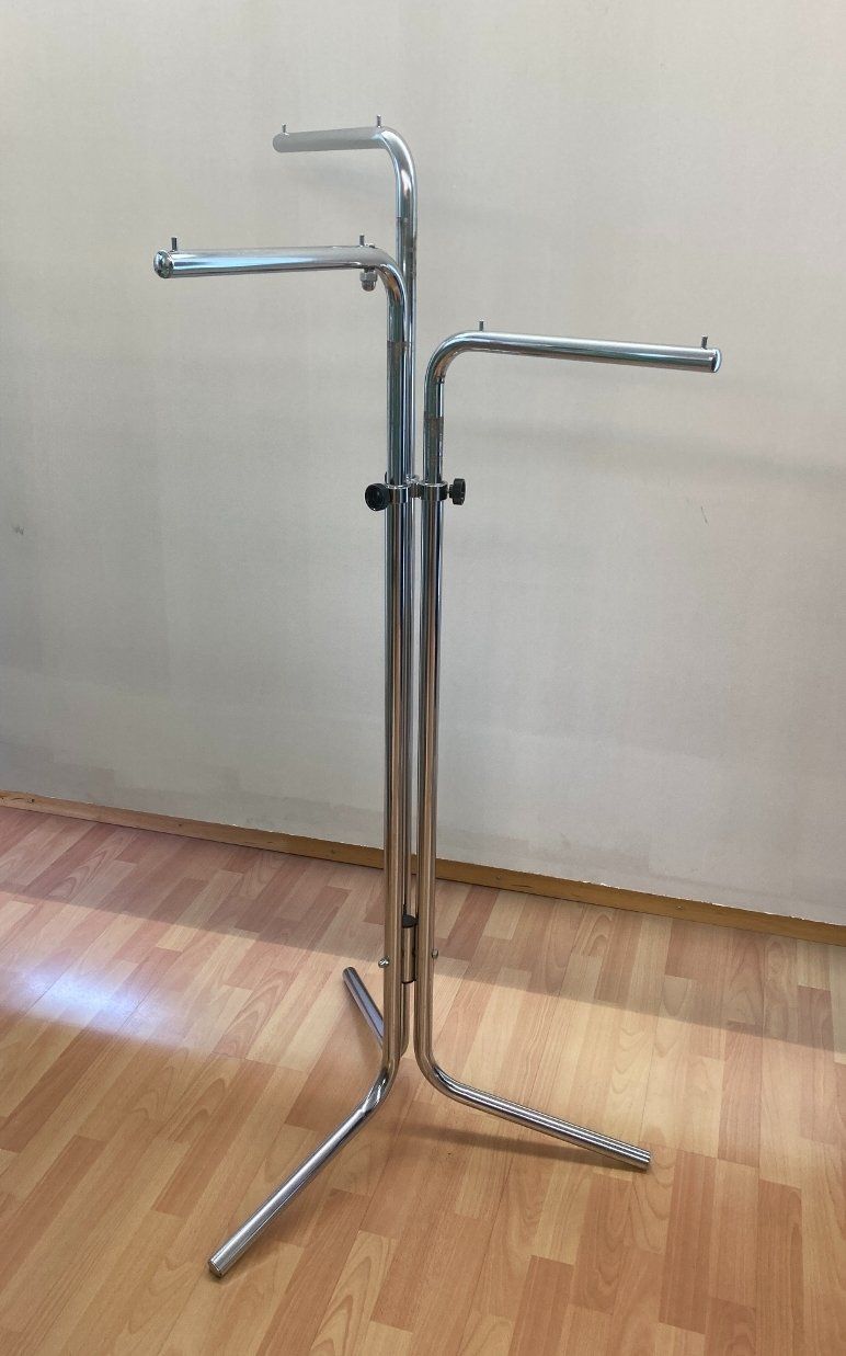 Altro in Decorazioni & Accessori: Kleiderständer 3-Arm, robust – Usato da Luzern venduto da flexibus77