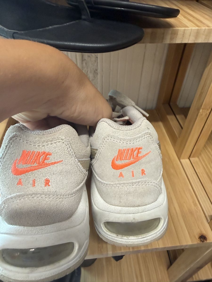 Nike Scarpe da donna: Nike schuhe 37 – Nuovo (secondo la descrizione) da Bülach venduto da asy_v9jt 1