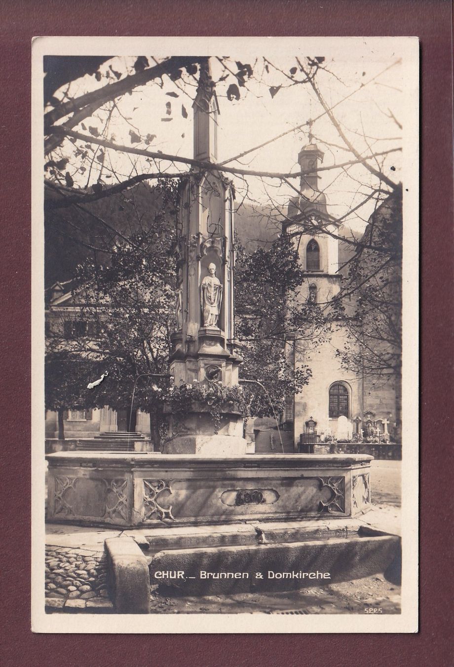 Cartes postales: CHUR - Brunnen und Domkirche - 1927 – D'occasion à Pully par nicecards