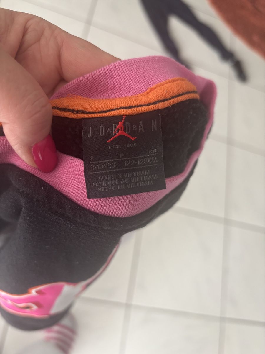 Pullover & Sweatshirts: Pullover 4 girls – Gebraucht aus Niederuzwil von Amicio 2