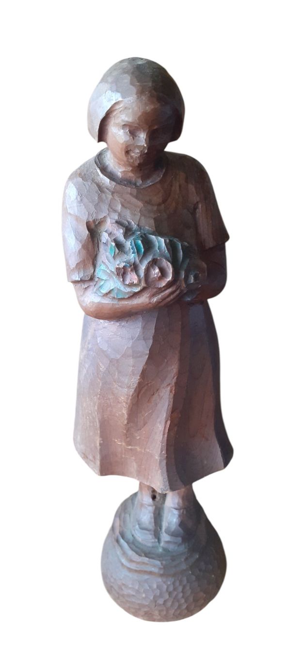 Sculture & Statue: Antike Holzfigur Mädchen mit Blumenstrauss – Usato da Mörschwil venduto da antiksalon 2