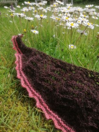 Schultertuch "Himbeerschoko" mit Alpaca     NEU