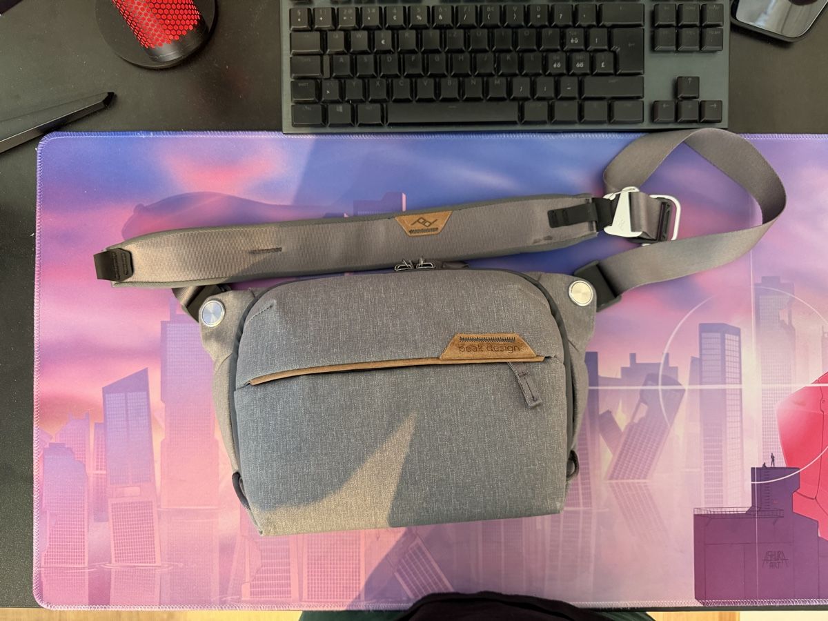 Borse: Peak Design Everyday Sling 3L v2 Kameratasche – Usato da Pontresina venduto da CardcatcherEmporium