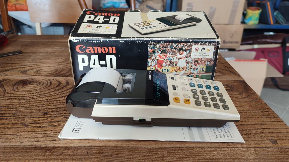 Calculatrice officielle Canon de la Coupe du monde 1998