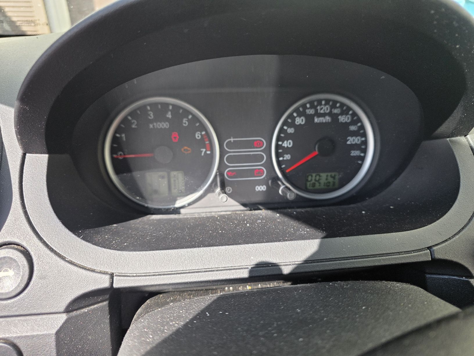 Ford Automobili: Ford Fiesta 1.4 – Difettoso da Rüti ZH venduto da Isa8630 5