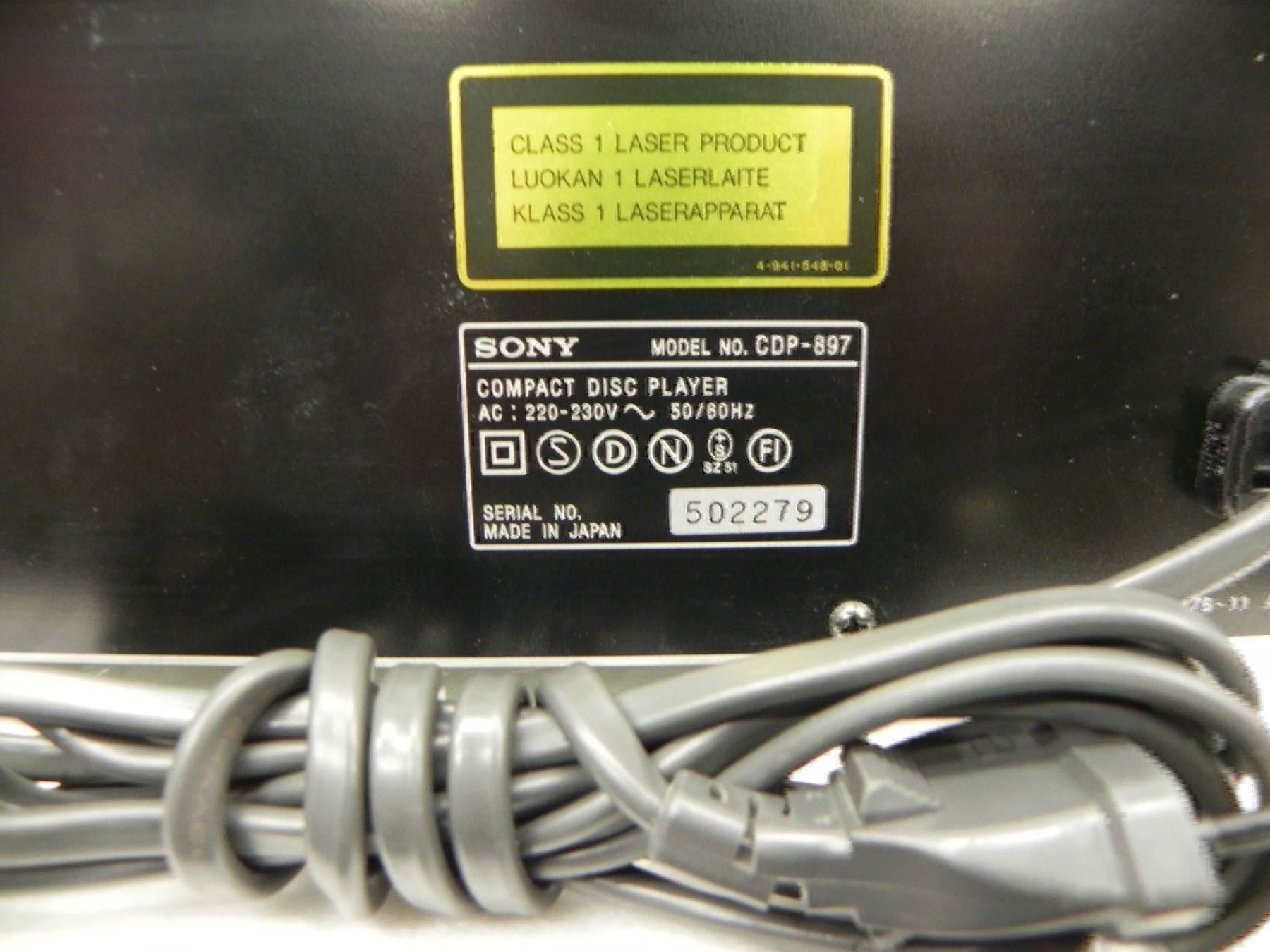 Sony Lettore multimediale & Streamer: Sony CD Player CDP-897 mit FB Revidiert Total Liquidation – Usato da Basel venduto da Life-Style-Art 6