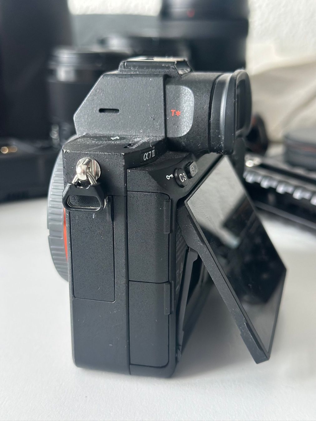 Sony Fotocamera: Sony Alpha 7 III Systemkamera guter Zustand – Usato da Kloten venduto da Wharum 2