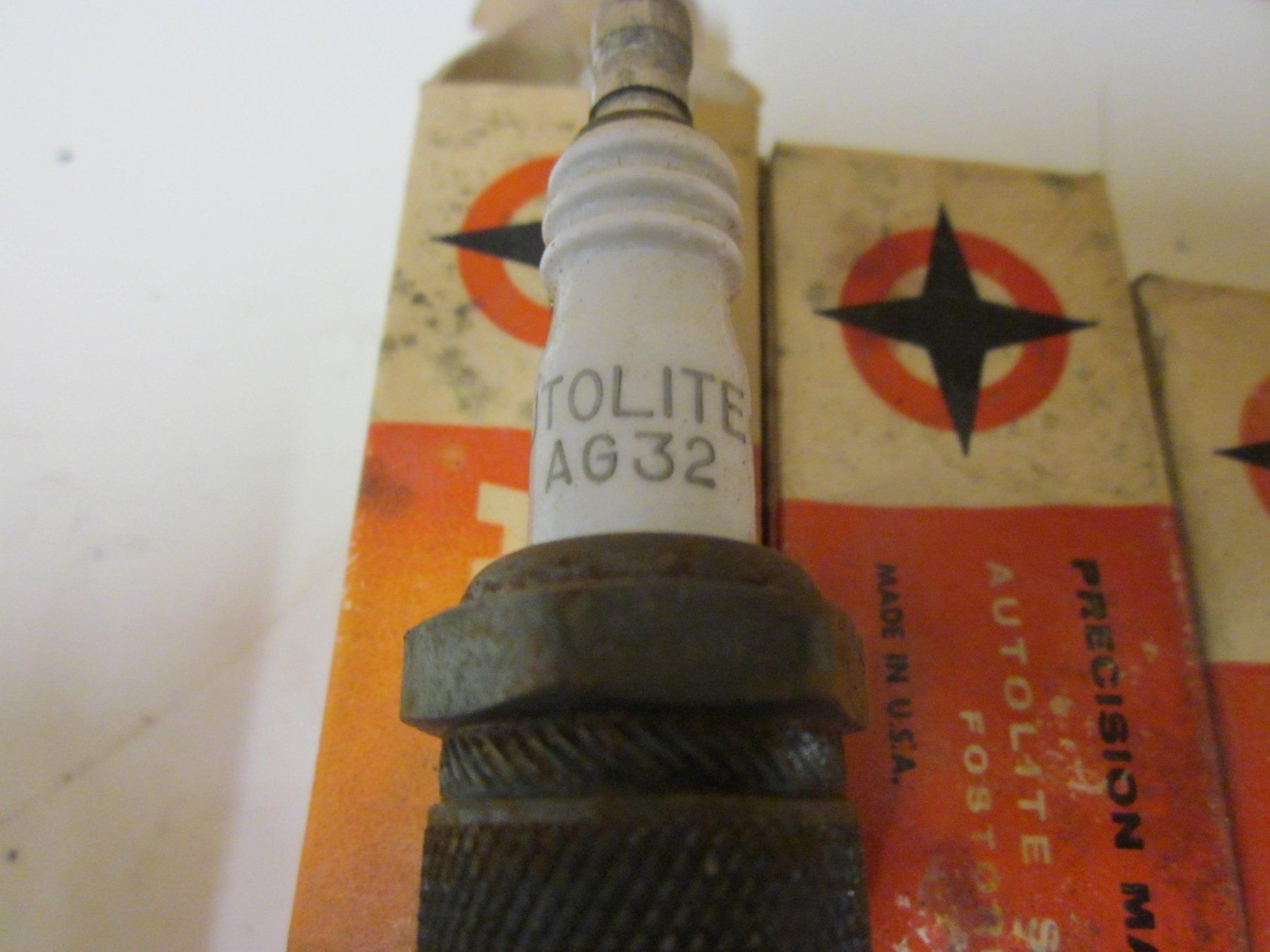 Tutti pezzi di ricambio auto: Antik Sparkplug Bougie Lodge Beru Vintage Auto Oldtimer – Usato da Grand-lancy venduto da kohler333 2
