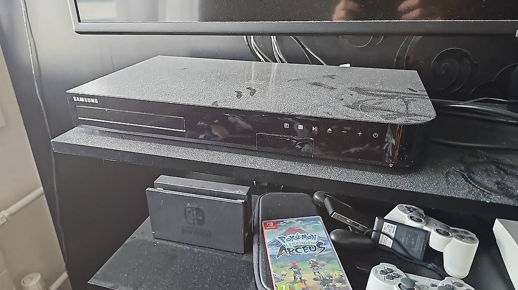 Home Cinema: Samsung Hi Fi anlage 5.1 mit Sub – Usato da Bern venduto da Swini
