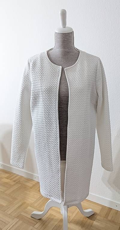 Jacken: Weisse Jacke – Gebraucht aus Mönchaltorf von lar_8s5g 2