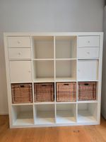IKEA Kallax Regal 4x4 mit Schubladen und Türen