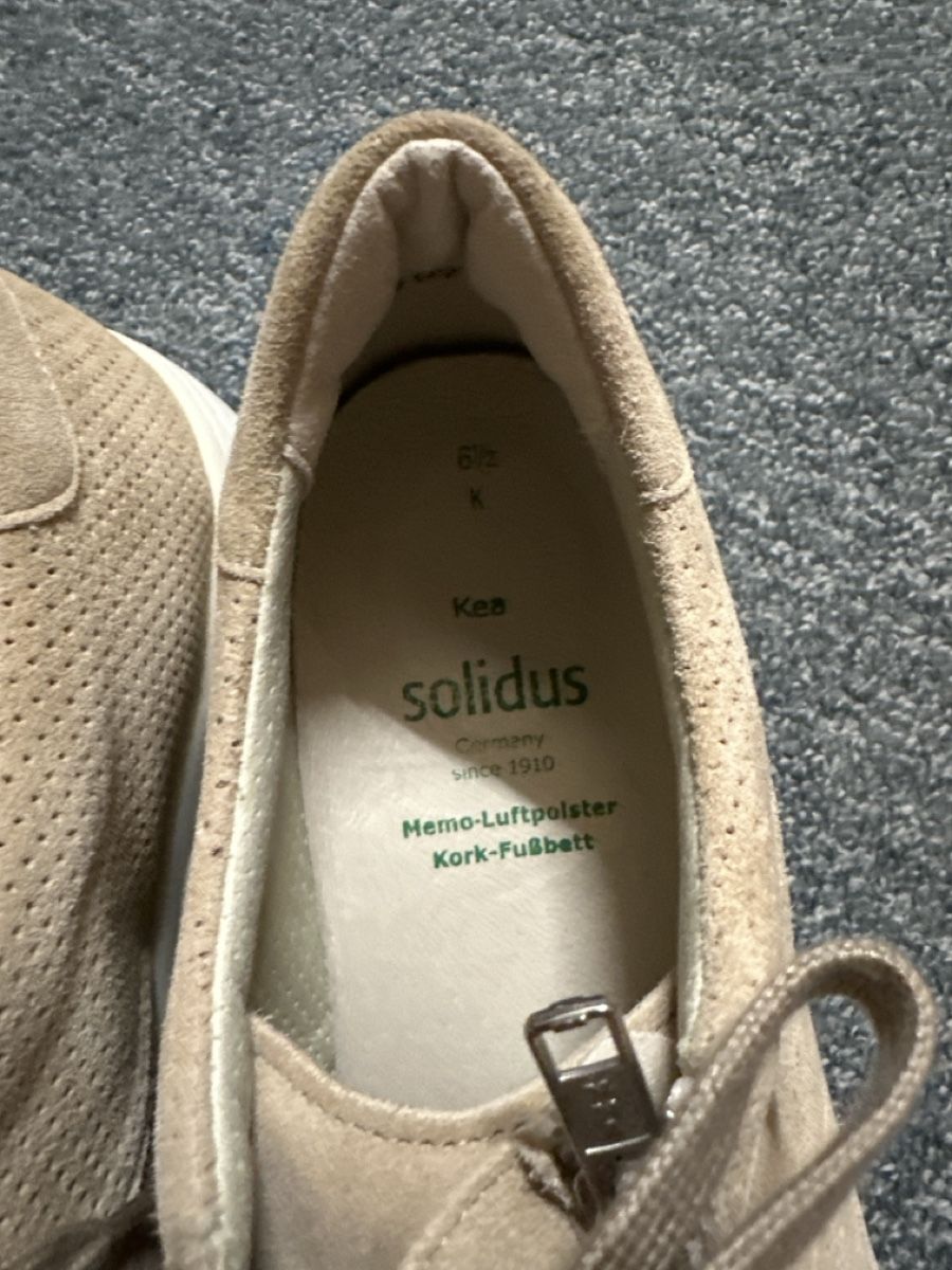 Damenschuhe: Sneaker Neu Gr 39.5 – Neu und originalverpackt aus Baltschieder von YmroBe 2