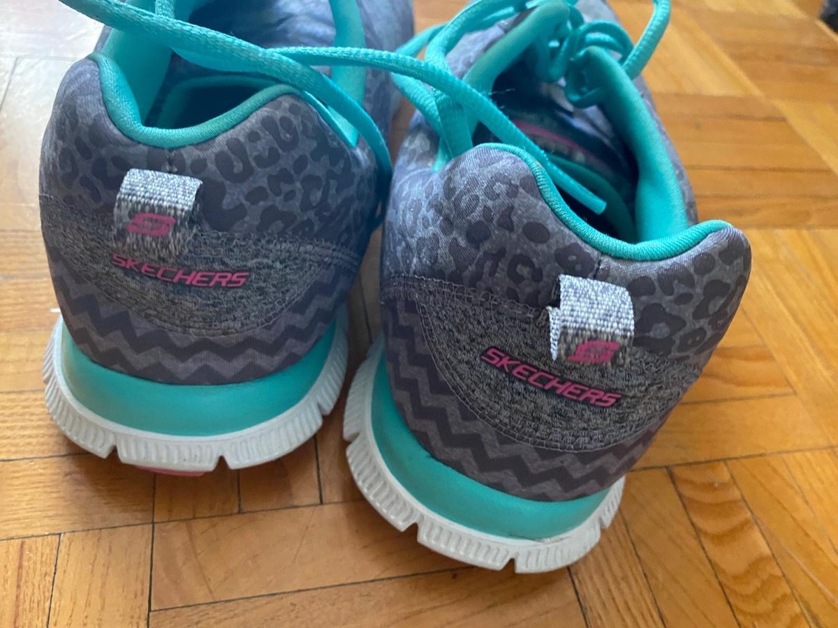 Skechers Damenschuhe: SKECHERS LITE-WEIGHT Schuhe gr 42 – Gebraucht aus Gutenswil von Bregenzer8610 1