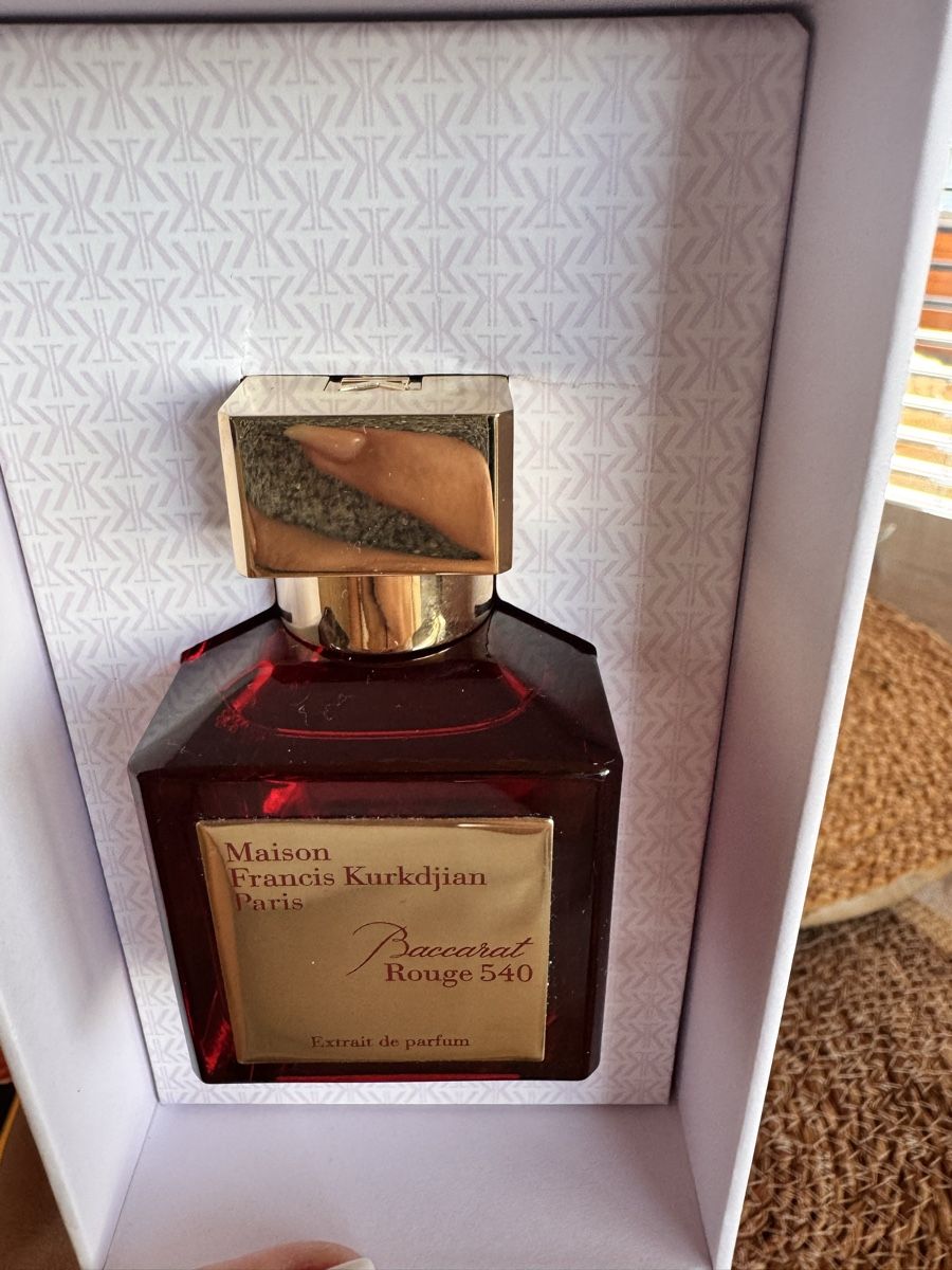 Kurkdjian Profumi & Eau de Toilette: Baccarat Rouge 540 Extrait de Parfum 70 ml  - Top Duft! – Usato da Neuheim venduto da Franzi2018