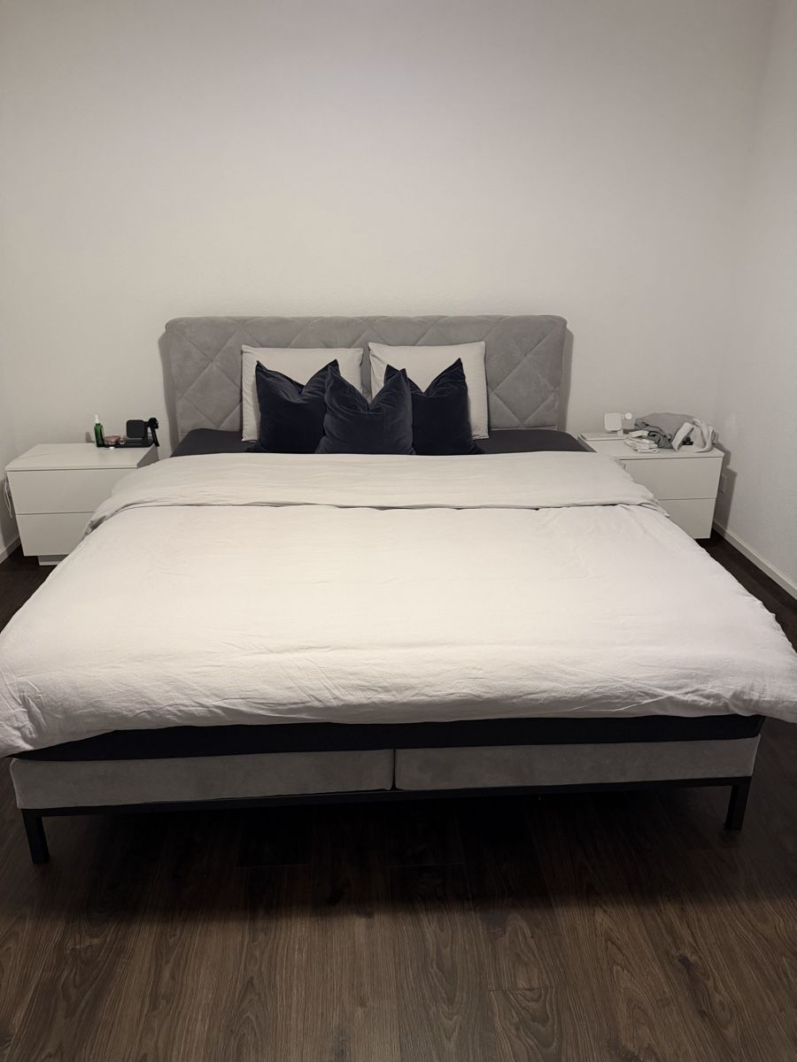 Betten: Boxspringbett grau mit topper, 180x200cm – Neu (gemäss Beschreibung) aus Zeiningen von Liva_92 1