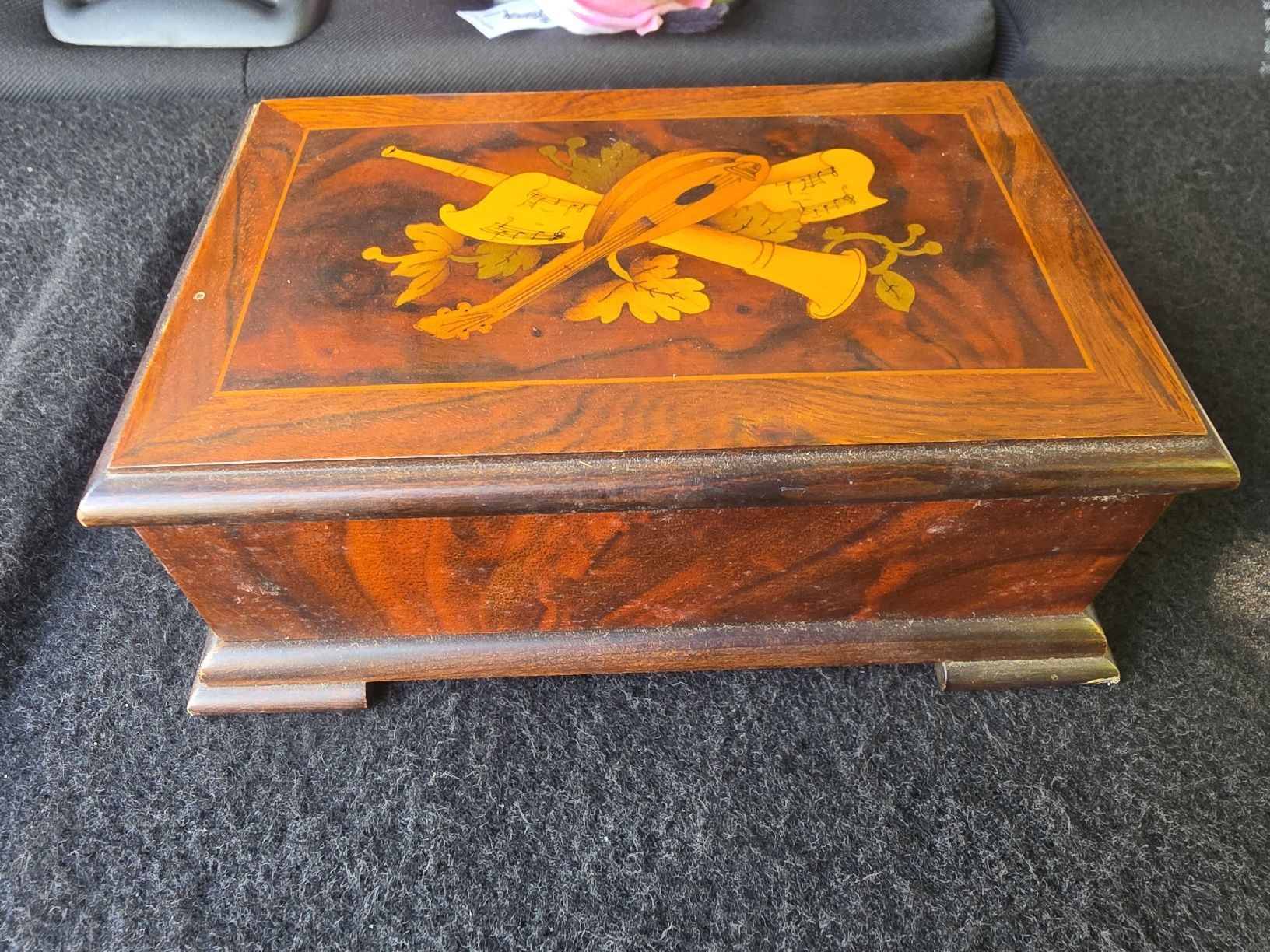 Reuge Carillon: Boite a Musix Reuge – Usato da Val-d'Illiez venduto da AntiqueG 1