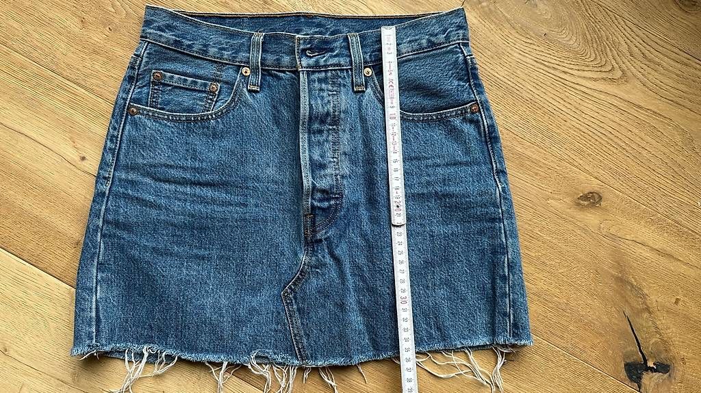 Levi's Gonne: Levi's Jeansrock – Nuovo (secondo la descrizione) da Rombach venduto da ste_5zvl