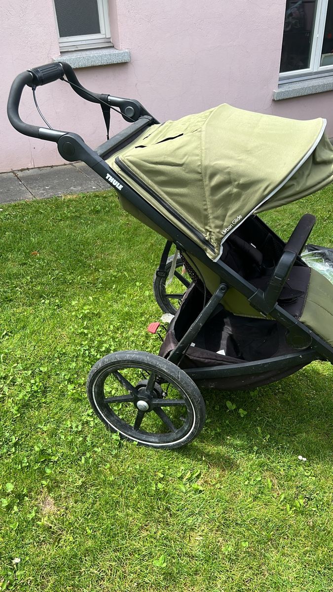 Thule Carrozzine: Thule Urban Glide Kinderwagen / Jogger – Usato da Hettiswil venduto da D.huegin 2
